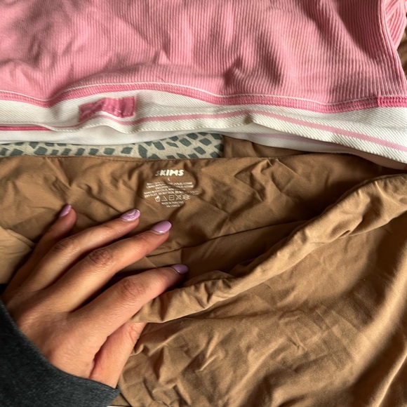 Skims Bundle - Picture 3 of 5